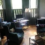 Lounge Hotel
